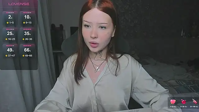 kate8ketee8 online show from 12.14.25