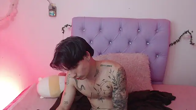 Apolo Hidalgo01 online show from 01.23.25