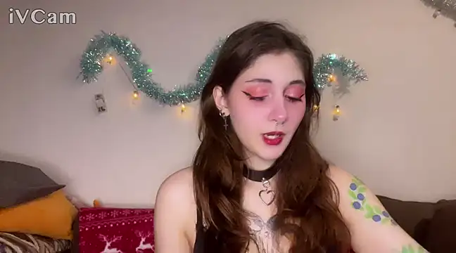 Snapshot of _Devill_Baby chatting on 01.17.25 Devill Baby online show from 01.17.25