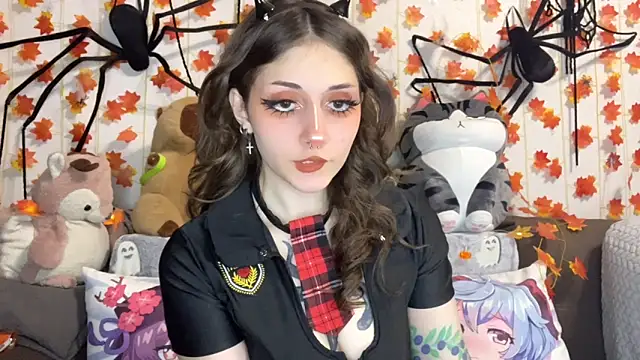 Snapshot of _Devill_Baby chatting on 09.19.25 Devill Baby online show from 09.19.25