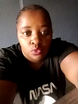 HotBootyBabe90 online show from 04.16.26