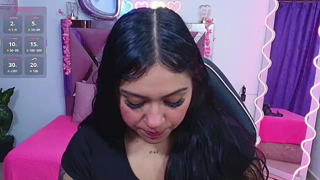 Snapshot of kendra_tay chatting on 11.05.25 kendra tay online show from 11.05.25