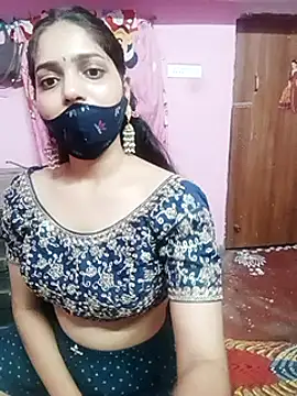 Snapshot of Cute-Simmi chatting on 12.05.24 Cute-Simmi online show from 12.05.24