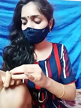 Snapshot of Cute-Simmi chatting on 01.27.25 Cute-Simmi online show from 01.27.25