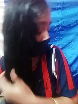 Snapshot of Cute-Simmi chatting on 01.31.25 Cute-Simmi online show from 01.31.25