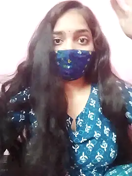 Snapshot of Cute-Simmi chatting on 01.15.26 Cute-Simmi online show from 01.15.26