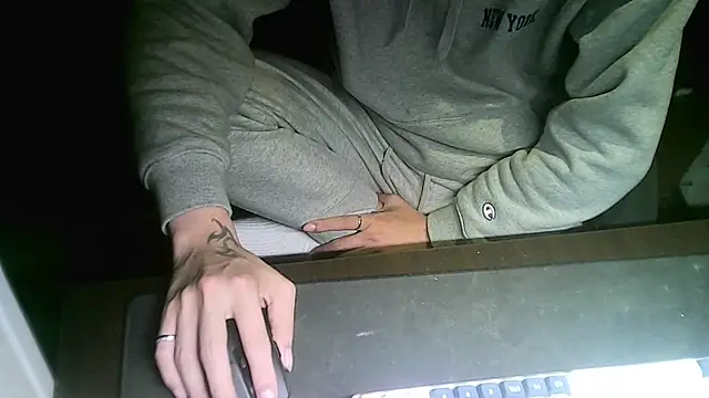 Ryan67533 online show from 12.22.24