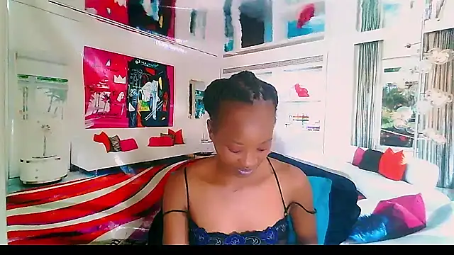 Snapshot of EbonyCreamy69 chatting on 12.20.24 EbonyCreamy69 online show from 12.20.24