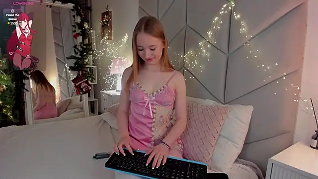 Jessie Roy online show from 12.23.24