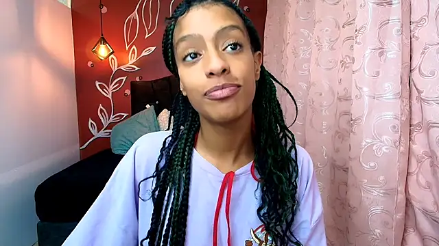 Zia Green online show from 12.15.24