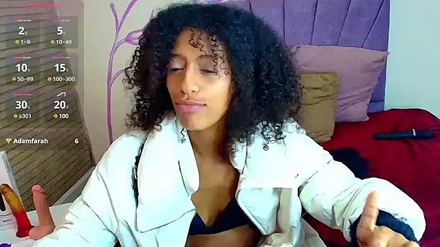 Zia Green online show from 03.18.25