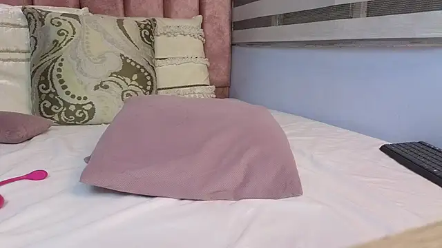 lou rosse  online show from 01.24.25