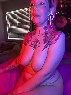 GoldieBakeman online show from 02.17.25