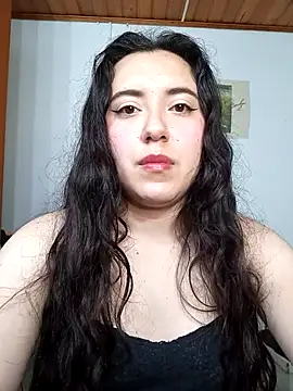 Emi chik online show from 12.23.25