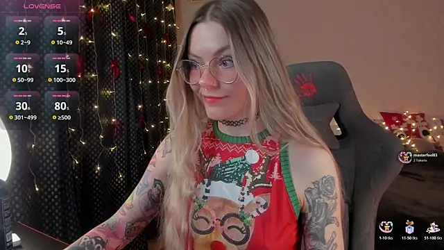 Marta May  online show from 12.21.25