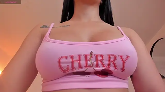 KatieNolan 1 online show from 10.30.25