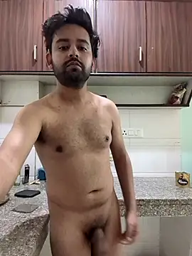 Snapshot of showoff_99 chatting on 10.03.25 showoff 99 online show from 10.03.25