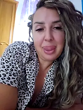 MariaRichi  online show from 09.10.25