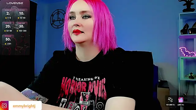 Emmybrightj  online show from 02.01.25