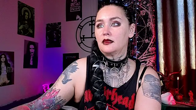 Emmybrightj  online show from 05.25.26