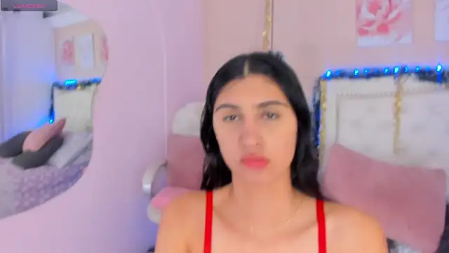 Snapshot of Ashley_Evans18 chatting on 12.21.24 Ashley Evans18 online show from 12.21.24