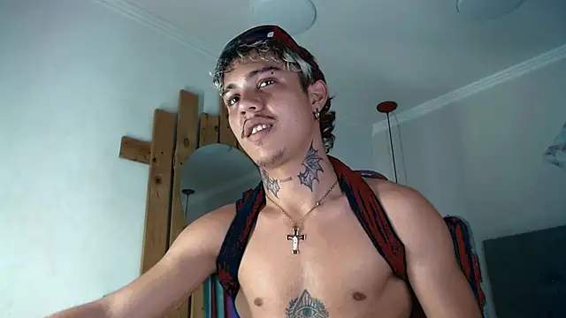 Snapshot of HannibalLester chatting on 03.03.25 HannibalLester online show from 03.03.25