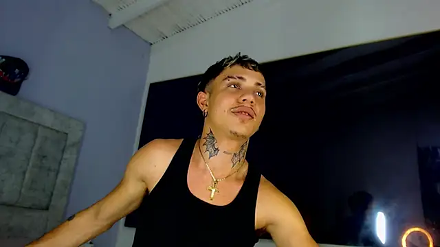 Snapshot of HannibalLester chatting on 03.09.25 HannibalLester online show from 03.09.25