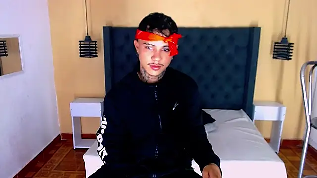 Snapshot of HannibalLester chatting on 03.20.25 HannibalLester online show from 03.20.25