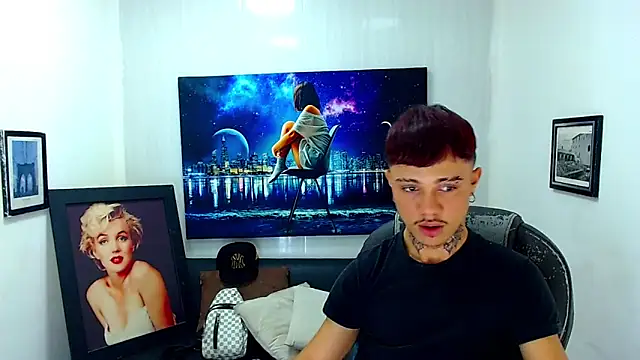 Snapshot of HannibalLester chatting on 03.21.25 HannibalLester online show from 03.21.25