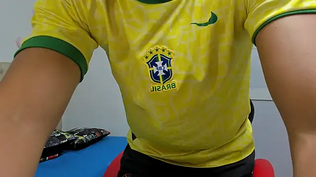 yei-sant online show from 10.16.25