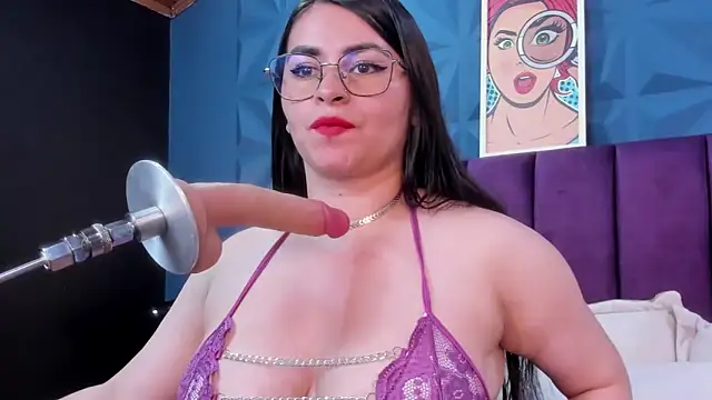 NicoleJonss online show from 05.22.26