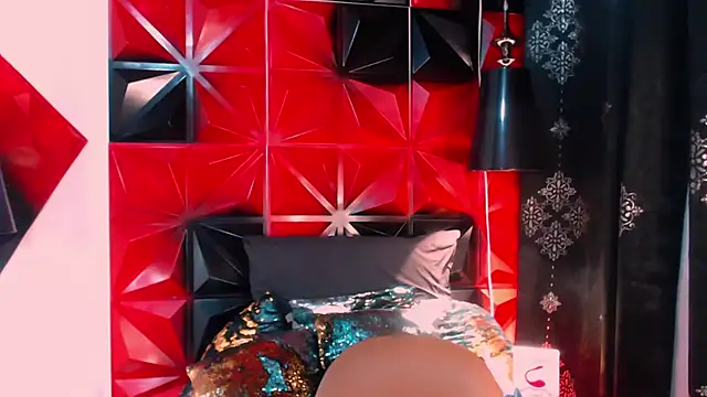 Emili Roux online show from 02.16.25