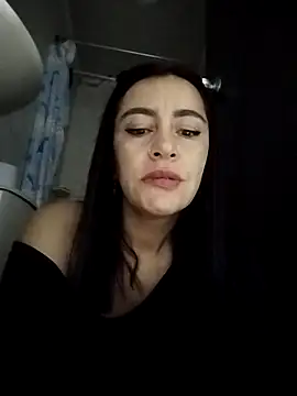 hailey85 online show from 12.21.25