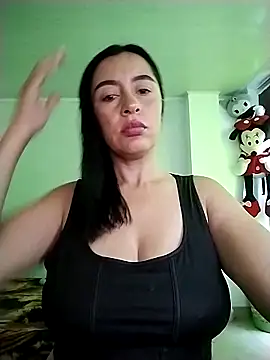 Snapshot of hailey85 chatting on 02.03.26 hailey85 online show from 02.03.26