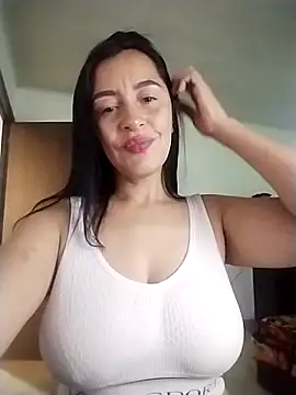 Snapshot of hailey85 chatting on 02.23.26 hailey85 online show from 02.23.26