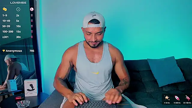 maximusclark1 online show from 02.26.25