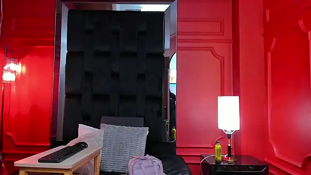 Snapshot of nathalie_rossel chatting on 02.25.25 nathalie rossel online show from 02.25.25