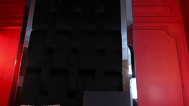 Snapshot of nathalie_rossel chatting on 02.26.25 nathalie rossel online show from 02.26.25