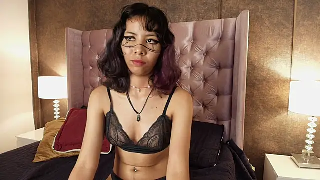 Snapshot of Akane_Uwu chatting on 02.23.25 Akane Uwu online show from 02.23.25