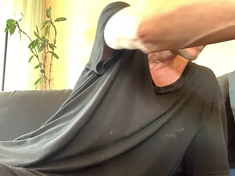 Bula94193 online show from 02.25.26