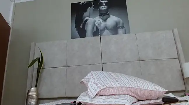 Snapshot of sweet_amalia4 chatting on 03.02.25 sweet amalia4 online show from 03.02.25