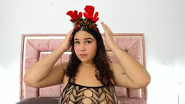 zoee lovv online show from 12.18.24