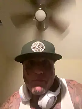 Snapshot of got14ya75 chatting on 10.17.25 got14ya75 online show from 10.17.25