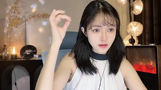 Snapshot of xiaodaibabyy chatting on 01.05.25 xiaodaibabyy online show from 01.05.25