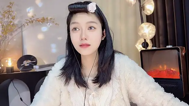 Snapshot of xiaodaibabyy chatting on 01.08.25 xiaodaibabyy online show from 01.08.25