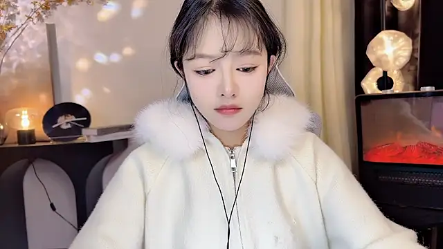 Snapshot of xiaodaibabyy chatting on 02.02.25 xiaodaibabyy online show from 02.02.25