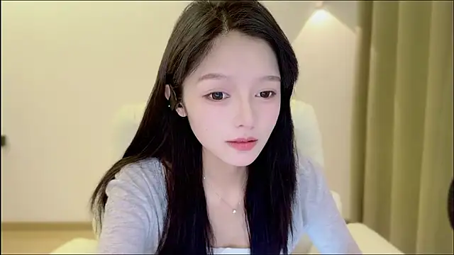 Snapshot of xiaodaibabyy chatting on 11.05.25 xiaodaibabyy online show from 11.05.25