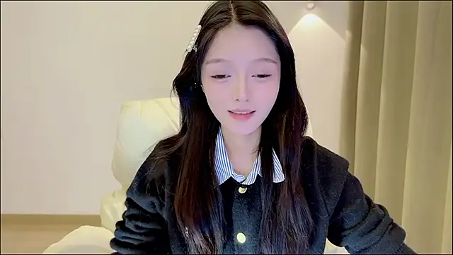 Snapshot of xiaodaibabyy chatting on 11.19.25 xiaodaibabyy online show from 11.19.25