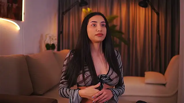 GinaValentinna online show from 02.12.25