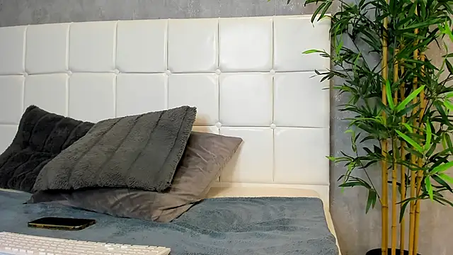 KatelynSparks online show from 03.15.25